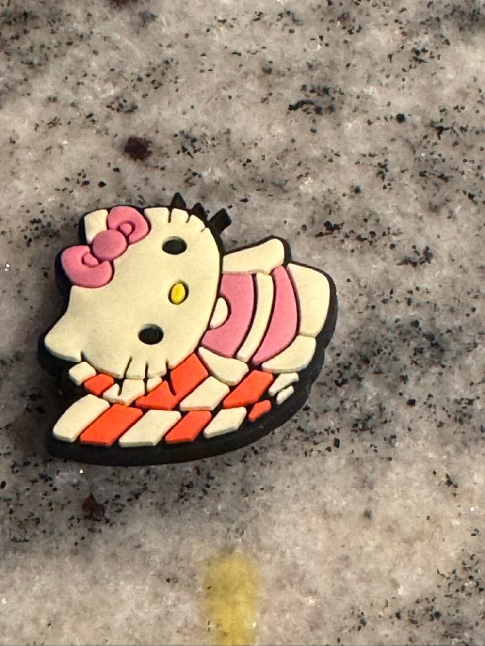CROCS Hello Kitty Pink & Cream Jibbitz Charm